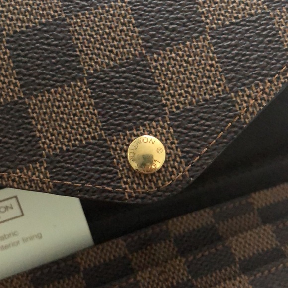 100% authentic Louis Vuitton Damier ebene canvas wallet - Picture 3 of 6